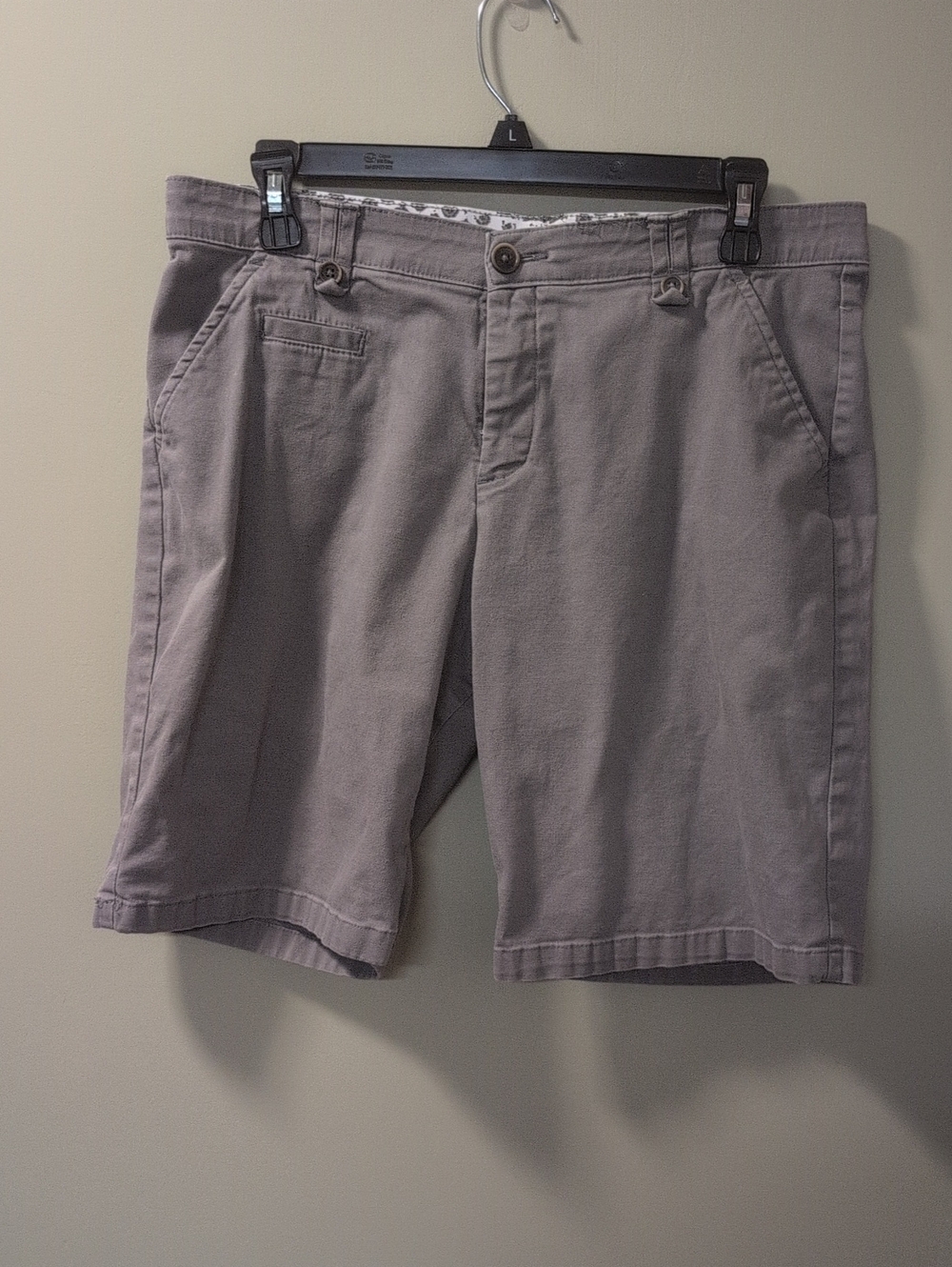 Lee Sinfully Soft Bermuda Shorts in Light Gray